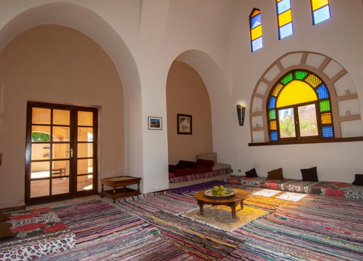 Villa Tzila Bahariya à Bahariya Oasis Extérieur photo