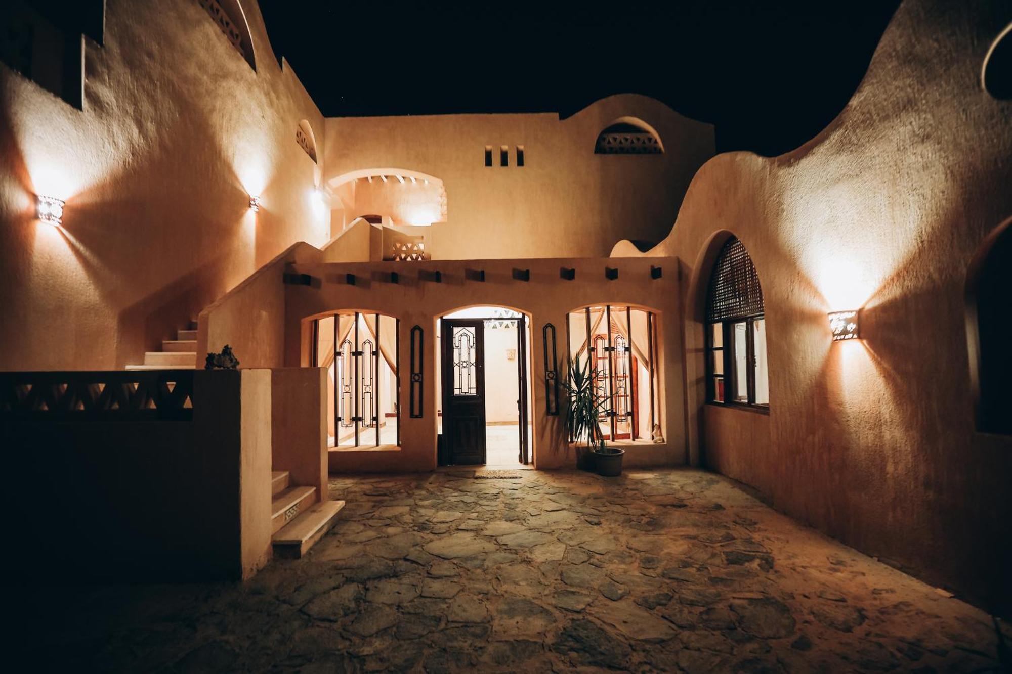 Villa Tzila Bahariya à Bahariya Oasis Extérieur photo